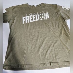 Green Legalize Freedom‎ Relentless Defender T Shirt, Men 2XL